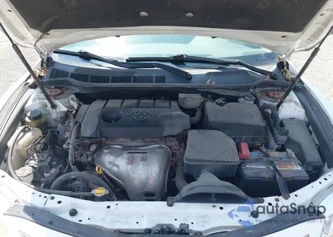 2011 Toyota Camry Le z USA, uszkodzony, nr VIN 4T4BF3EK9BR190977